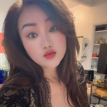 Ella - über WhatsApp