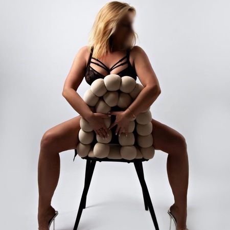 NEU MARIKA bei AURA MASSAGE-STUDIO! NEUERÖFFNUNG!, Georgsmarienhütte