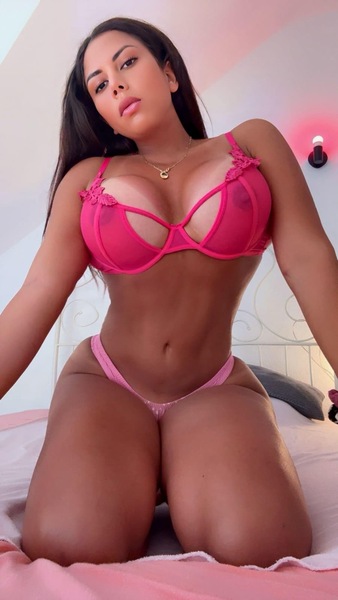 Foto von TS Ariana Fernandez