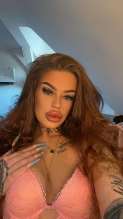 Deutsches Traumgirl (18+), Ulm