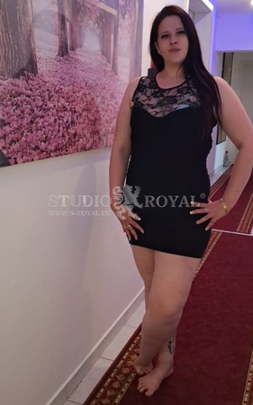 Isabell im Studio Royal, Osnabrück