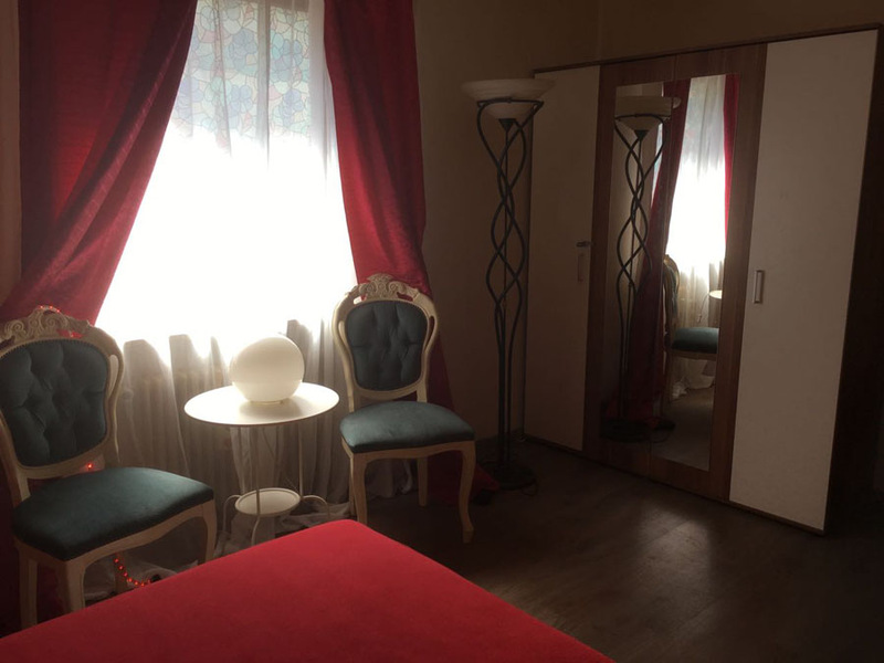 Foto von Japan Haus auch Escortservice!