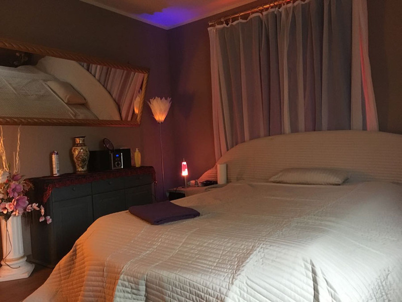 Foto von Japan Haus auch Escortservice!