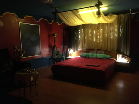 Japan Haus auch Escortservice!, München