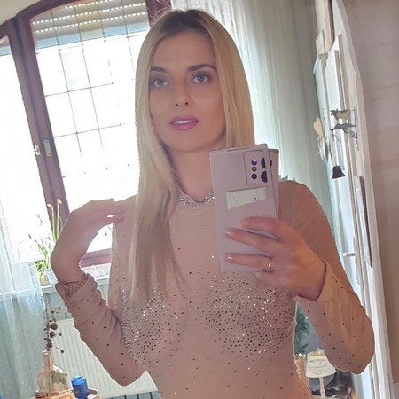 Karina, Coburg