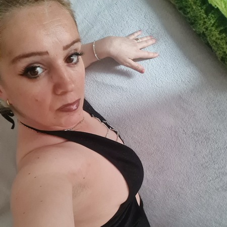 Suzi, Chemnitz