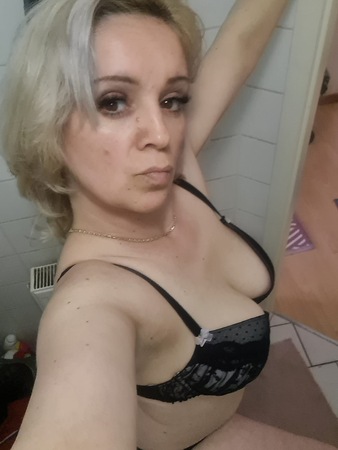Suzi, Chemnitz