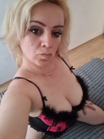 Suzi, Chemnitz