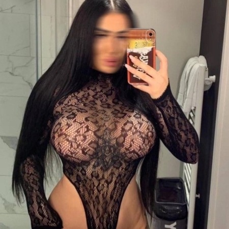 Sara Neu in der Stadt! Party Maus!, Düsseldorf - Mitte