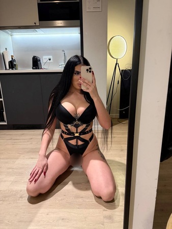 Sara Neu in der Stadt! Party Maus!, Düsseldorf - Mitte