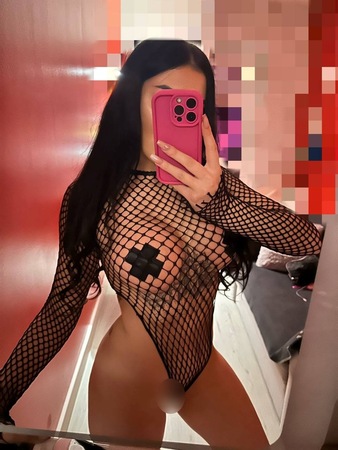 Sara Neu in der Stadt! Party Maus!, Düsseldorf - Mitte