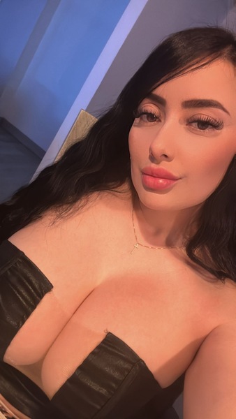 Celeste – Dusseldorf photo 3