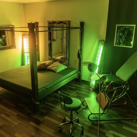 ATRIUM - Domina- & Bizarrstudio, Berlin-Schöneberg