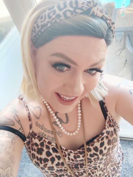 Foto von Blow and go mit Translady