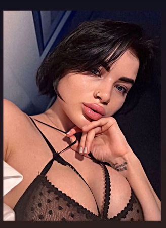 Nicole, Berlin