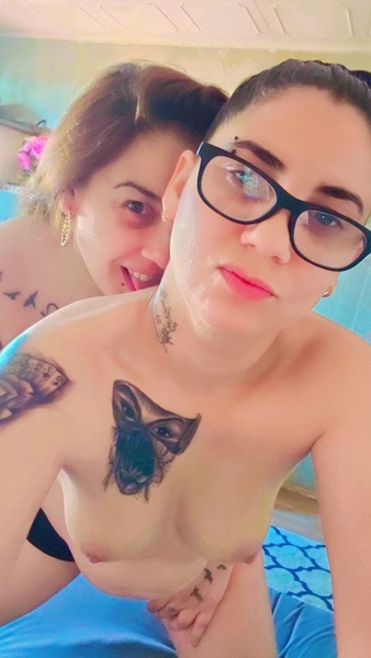 Foto von Asya & Suzan