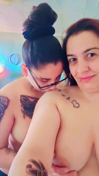 Foto von Asya & Suzan