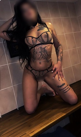 Jessica, Hamm