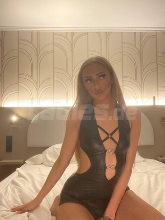 Hannah deutsches 19 jähriges Te*ny-Girl, Regensburg