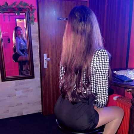 NIKITA WIEDER DA..., Hildesheim