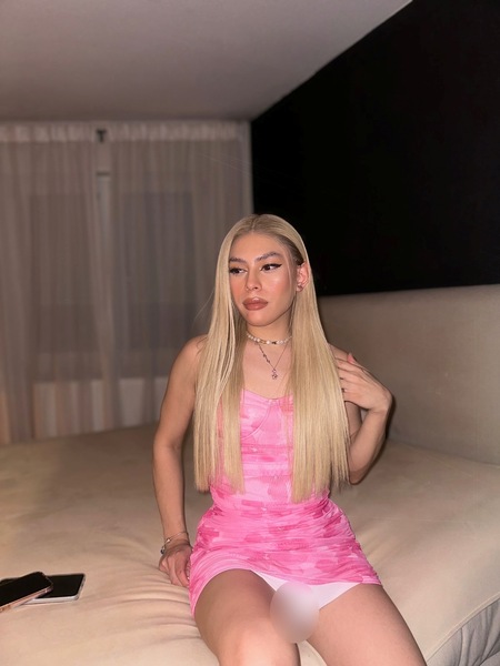 Foto von TS SARAY DOLL