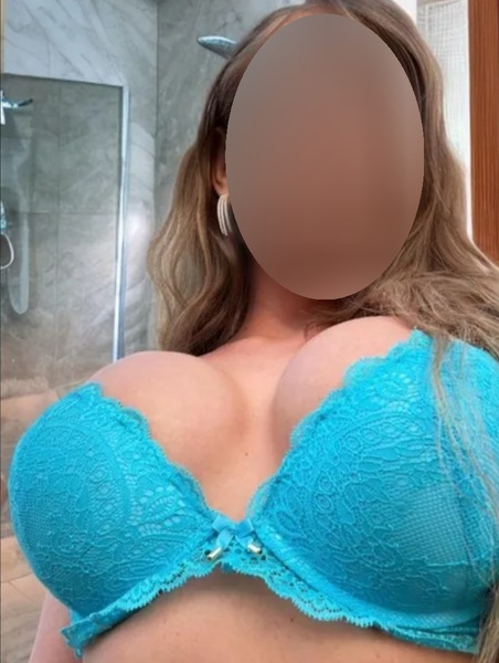 Mila – Stuttgart photo 2