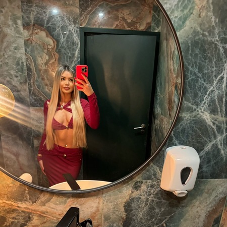 Isis Jasmine, Stuttgart