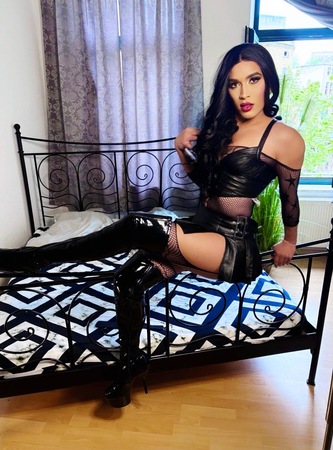 TS Patricia Ofarre, Hamburg