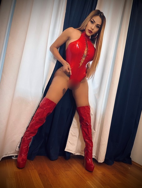 Foto von TS Ruby das Original