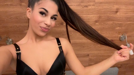 Delina*Neu*, Stuttgart