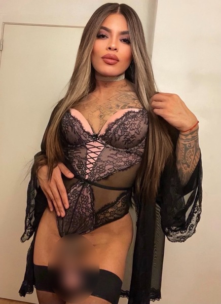 Foto von TS CAMILA 20 cm sehr Aktiv