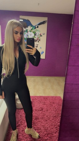 Elly New, Regensburg