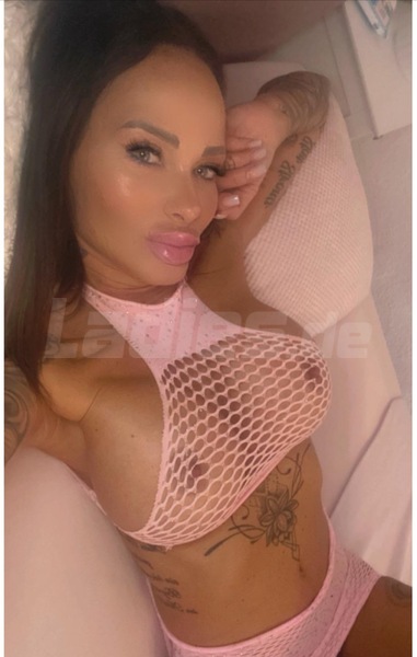 Foto von Deutsche Valentina Jolie nur Anrufe
