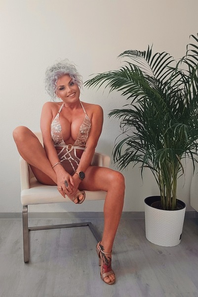 Foto von Charlie, Echte Münchnerin, erfahren und sinnlich