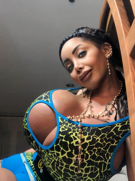Foto von Arlen afrodita cubanita