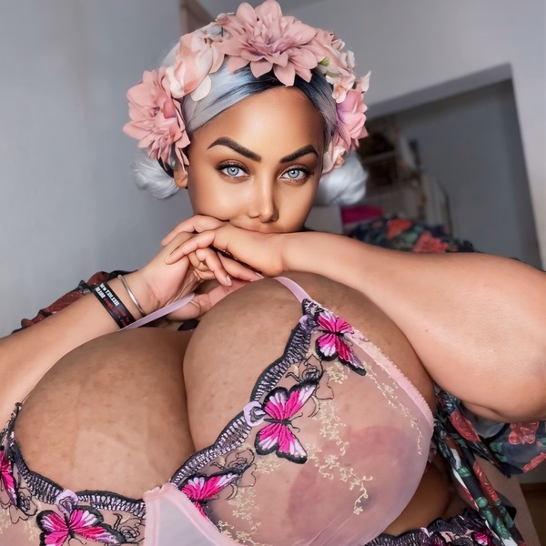 Foto von Arlen afrodita cubanita