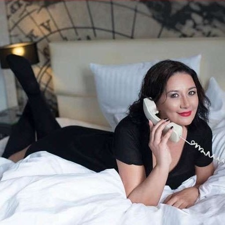 JULIANA - AUCH FEIERTAGE DA!, Nürtingen