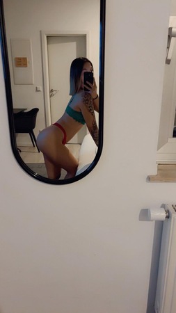 Deutsche Sina** nur besuchbar**, Essen