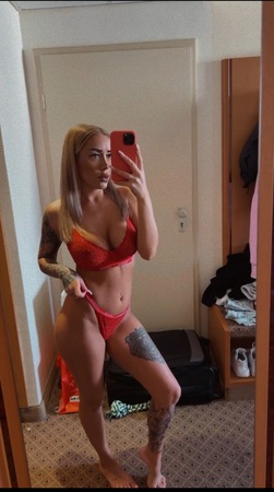 NEU! Deutsche Elena!, Frankfurt am Main