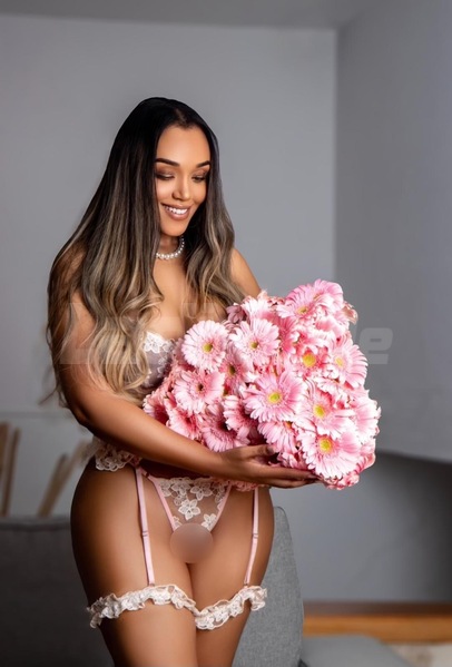Foto von NEU Jenifer bei ZartOderHart