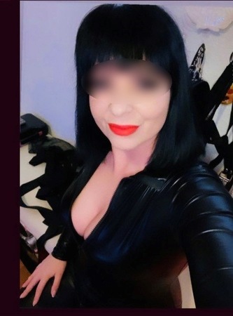 Domina Eny Nur WhatsApp!, Bremen