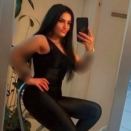 Simona, Magdeburg