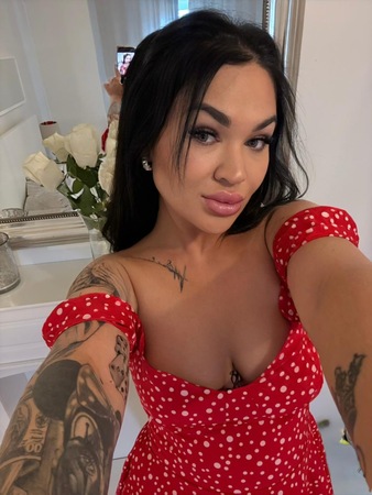 BRANDNEU! Alina, Halle (Saale)