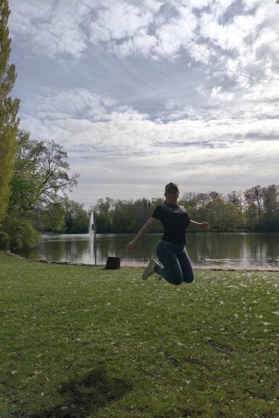Foto von Sabina – Naturbrüste Ti**enfi**,DT, D*ld* Spiele