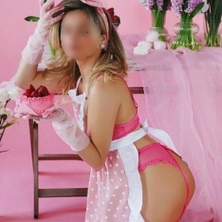 Olivia bei Ruhepunkt Erotik Massage, Brühl