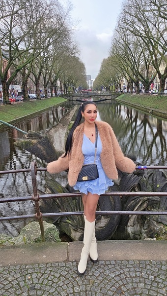 Foto von Isabella Top AV