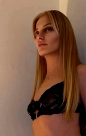 Deutsche Cindy N*mph, Devot Tab. uvm., München