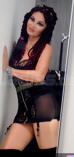 Foto von Seetha Queen of Tantra