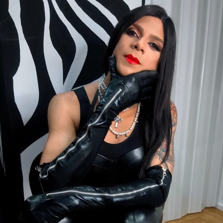 TS ROMINA AKTIV Y DOMINANT, Oldenburg