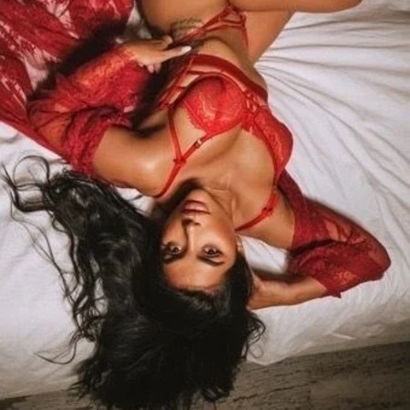 Amira - Pams Massage Lounge